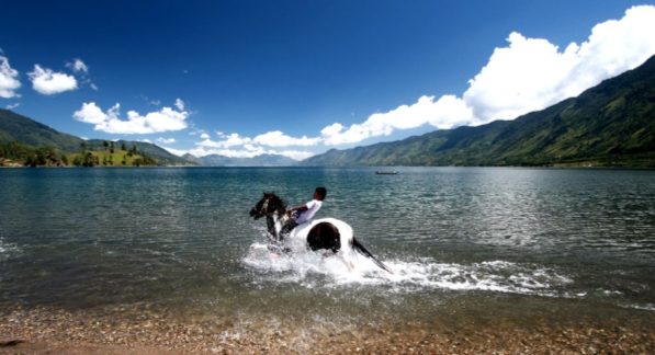 takengon horsing tour package